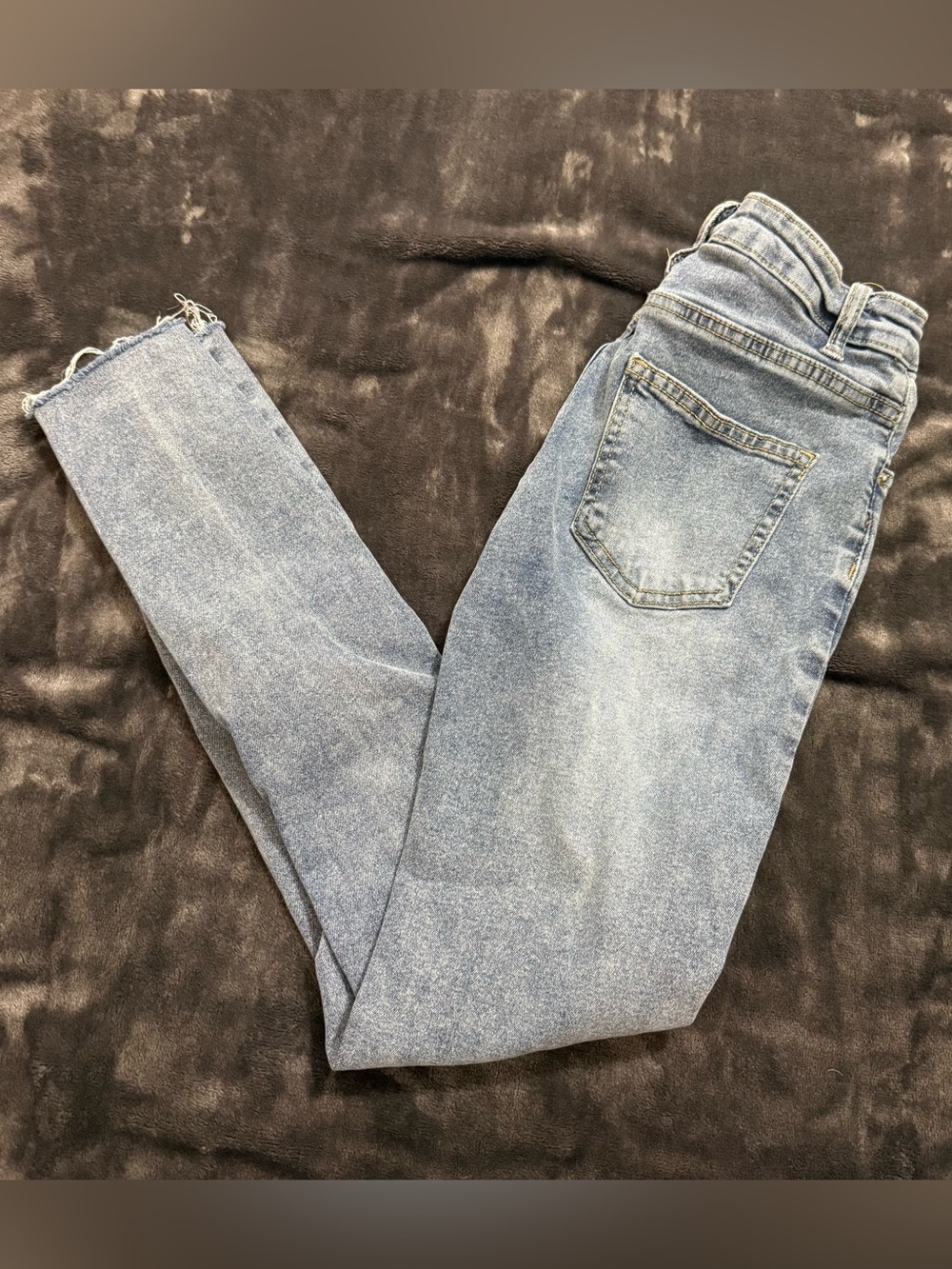 Light Blue Women's Distressed Jeans - Classic High-Rise Denim